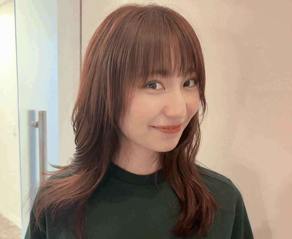 【2025年】あやんぬは結婚してる？指輪の真相、オム兄ら噂の彼氏との関係を徹底解説