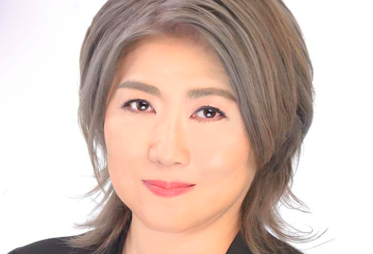 田久保真紀の髪型が注目される5つの理由！白髪で漫画似と話題！ネットでの反応も解説